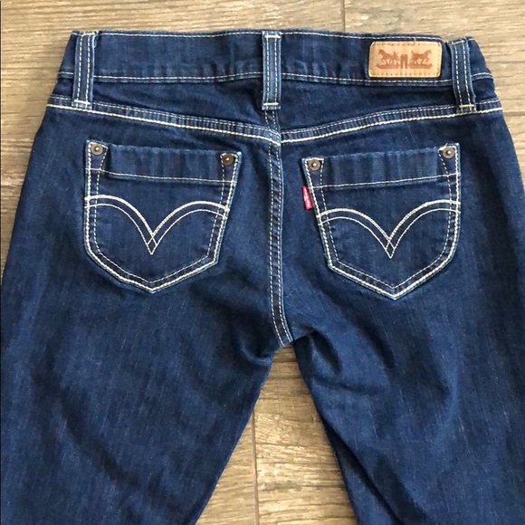 Levi’s Too Superlow 524 Skinny Jeans - Picture 5 of 6